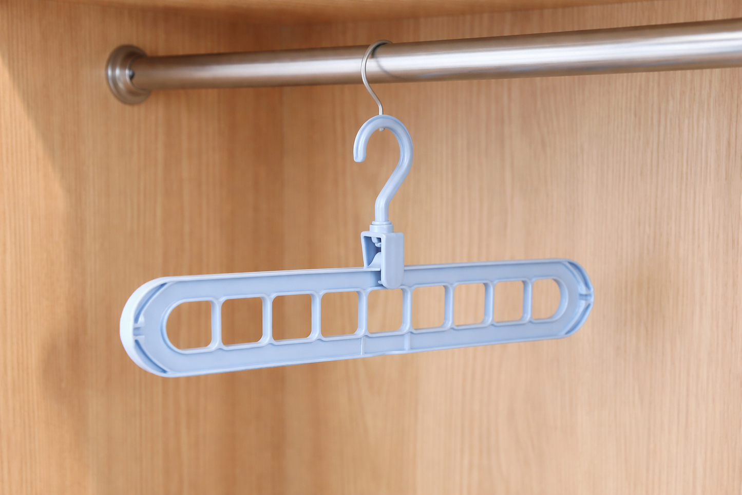 ClosetIQ® 360° 9 In 1 Diverse Hanger 🧠